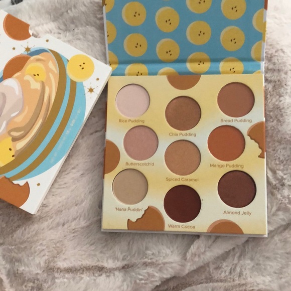 NWT Beauty bakerie eye shadow palette ✨ - Picture 2 of 3